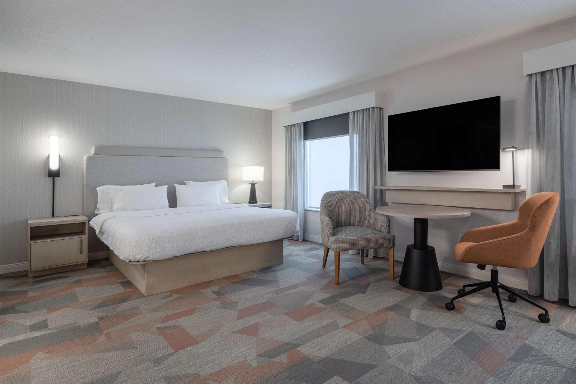 Hampton Inn & Suites By Hilton Монктън Екстериор снимка