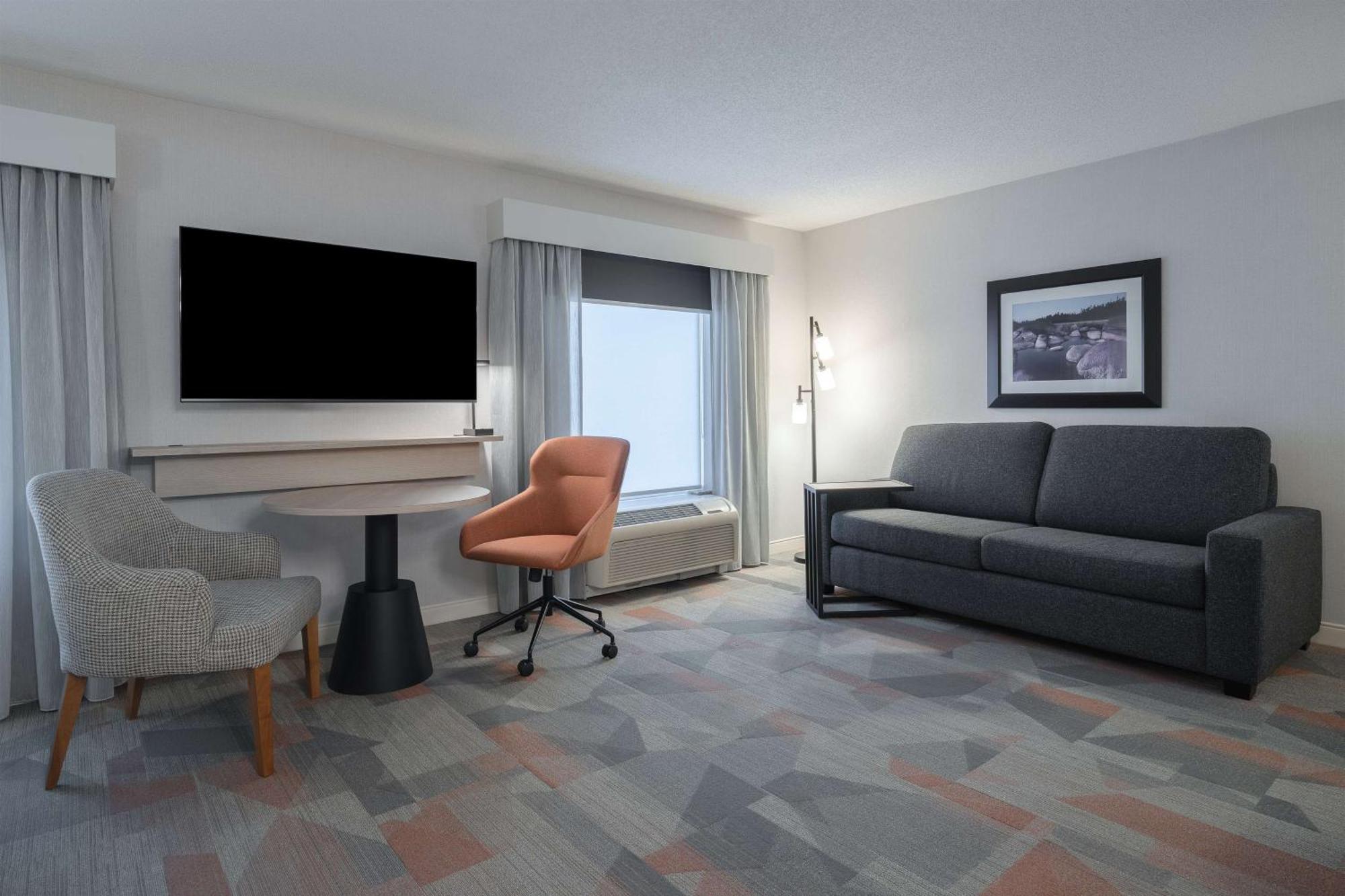 Hampton Inn & Suites By Hilton Монктън Екстериор снимка